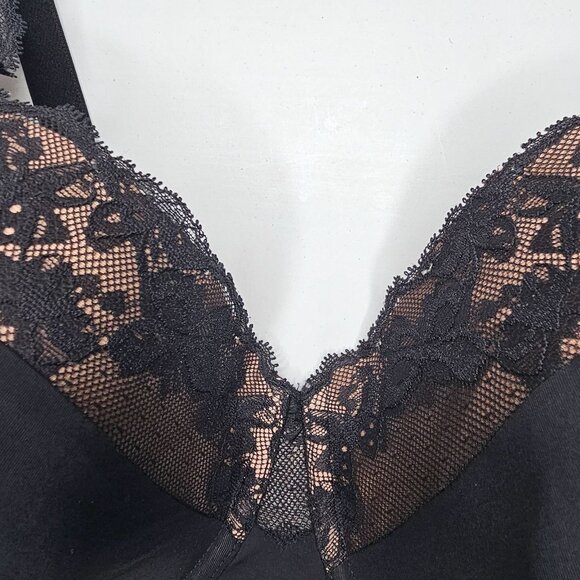 Olga 42C Black Countour Lace Cloud 9 Underwire Lightly lined Bra GF7961a - Picture 2 of 6